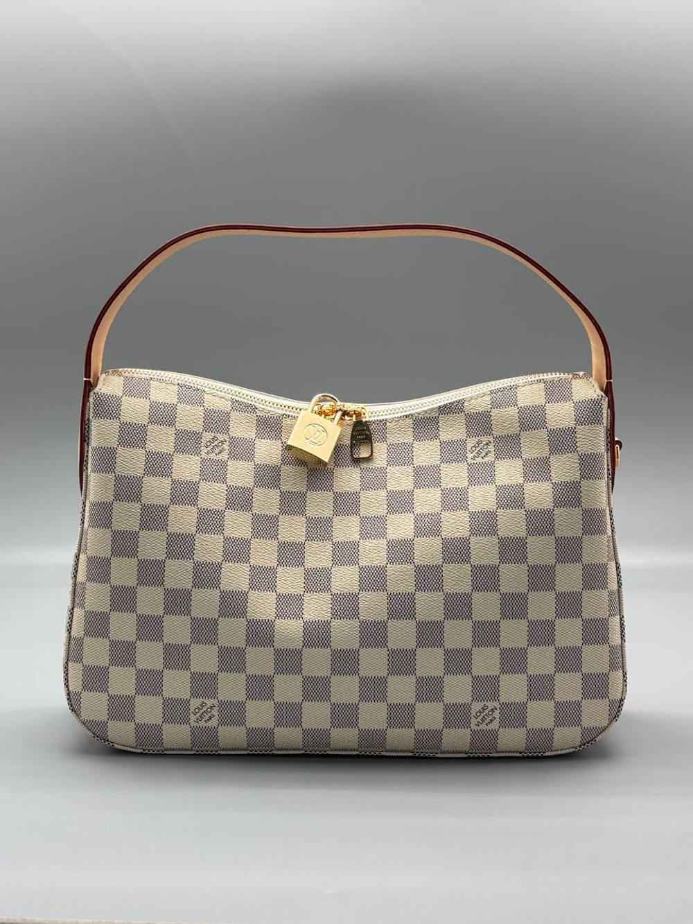 Сумка Louis Vuitton