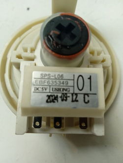 F2J3WS2W кт6 Датчик уровня воды (прессостат) для посудомоечных машин LG EBF63534901 б/у