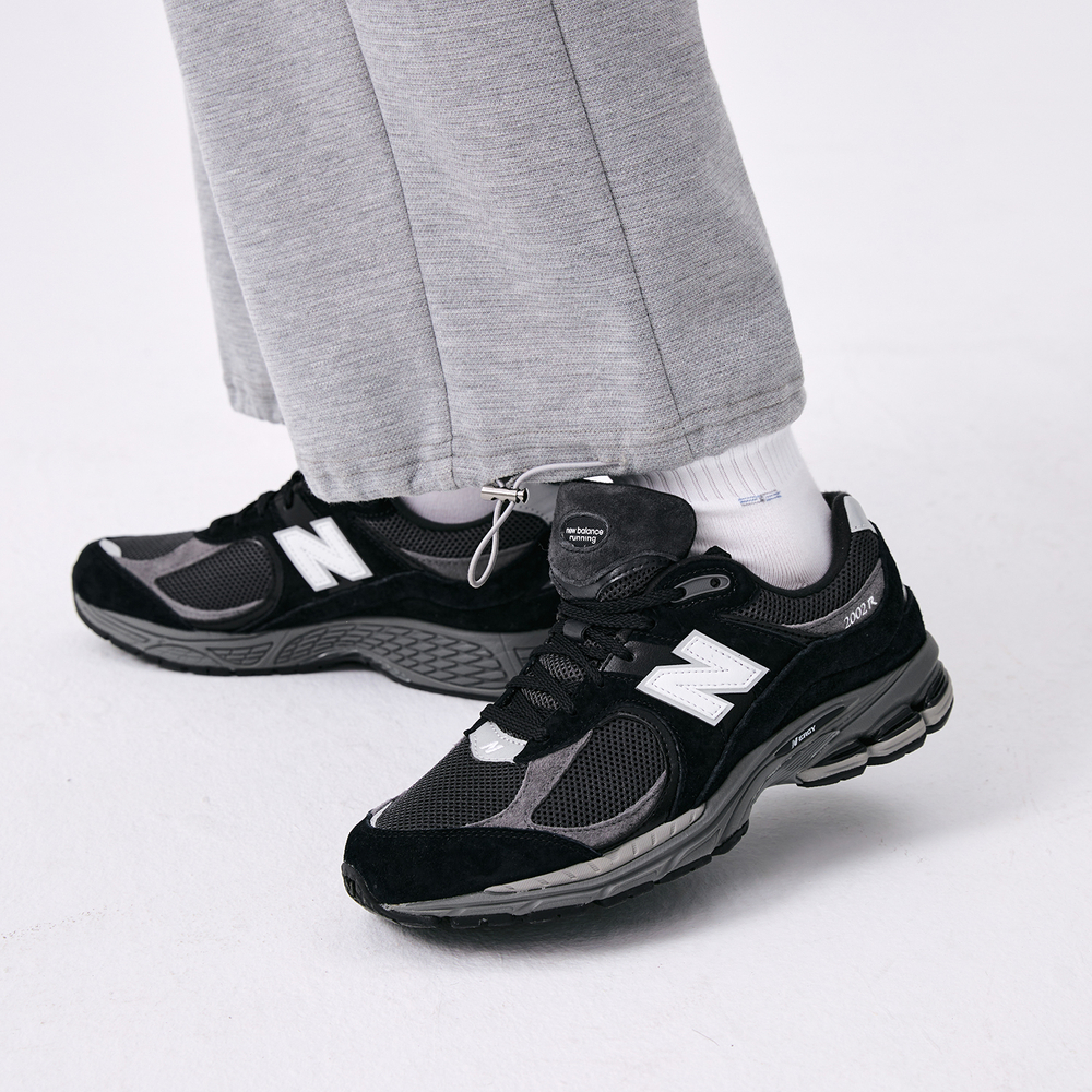 Кроссовки New Balance Nb 2002R