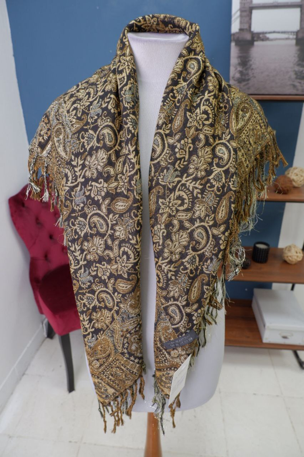 Палантин оригинальный