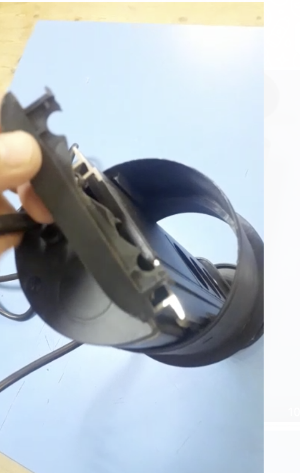 Выдвижная розетка 3 гнезда черная GTV schuco AE-BRW3GS (брак)