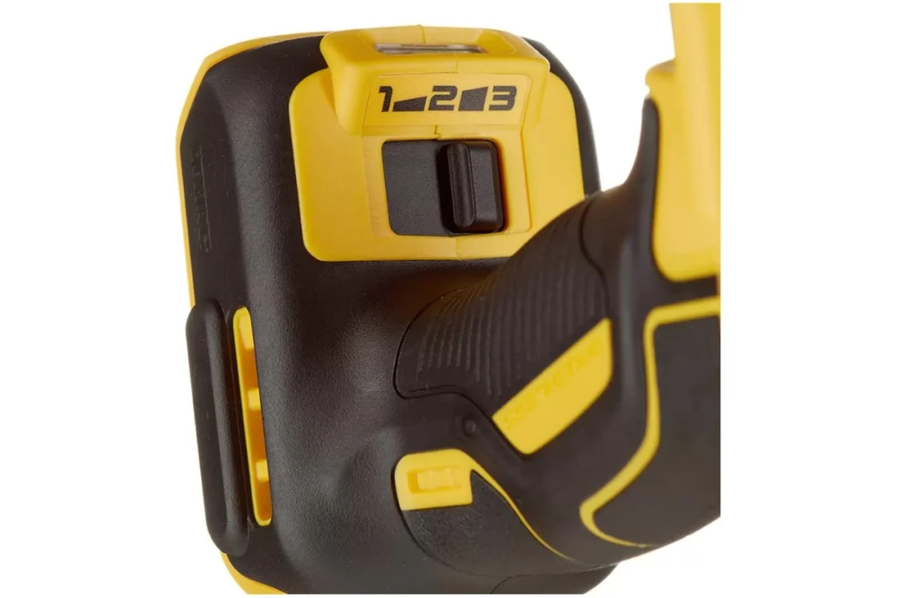 Гайковерт аккумуляторный ударный DeWalt DCF897NT (без акк, без з/у), кейс