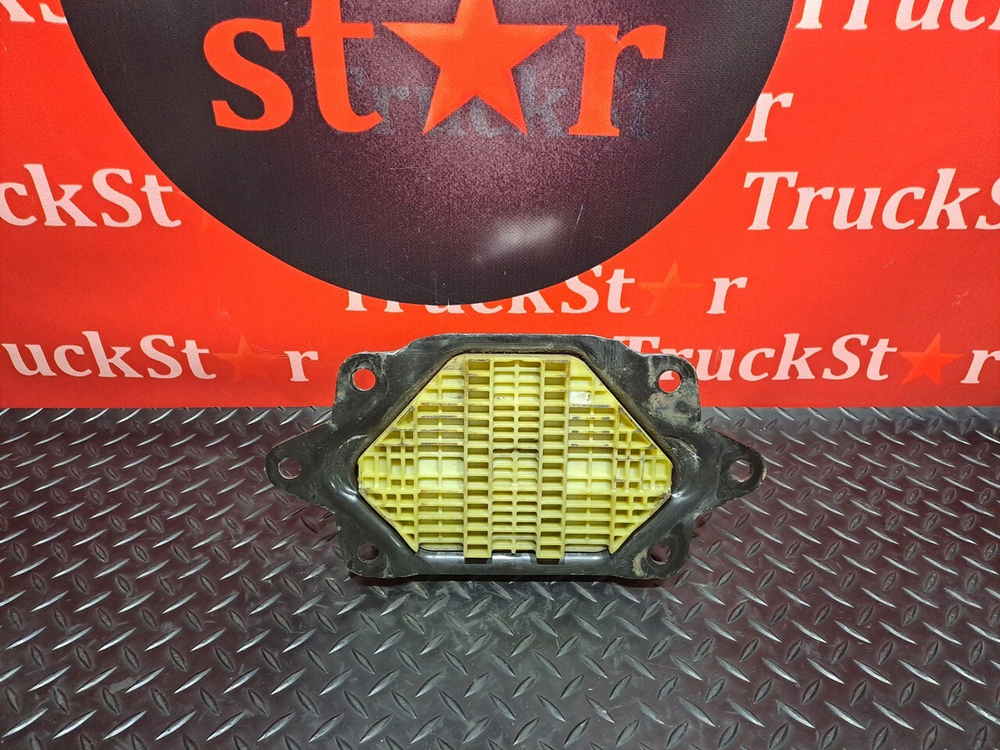 Подушка двигателя задняя