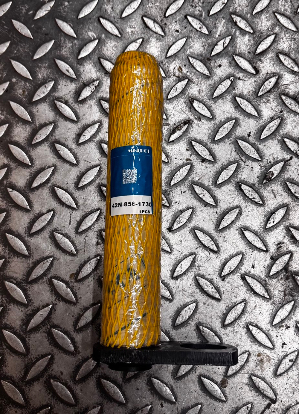 Палец 42N-856-1730