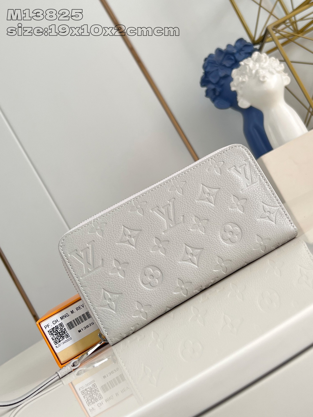 Louis Vuitton Zippy Wallet