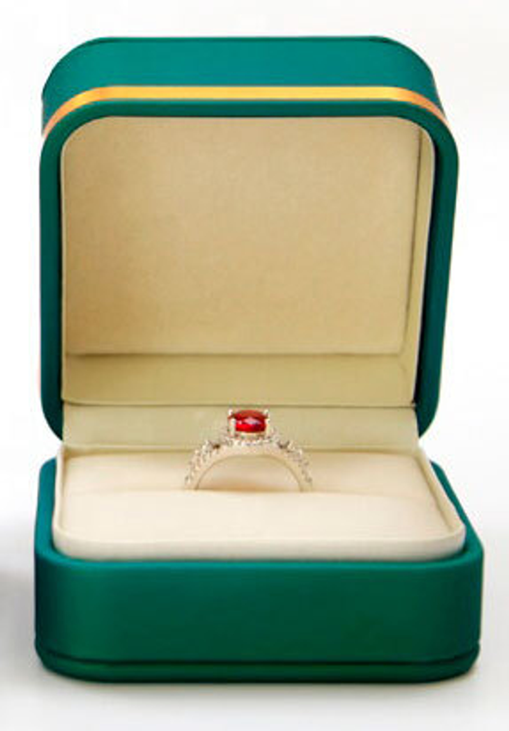 Эксклюзивный футляр «Василиса» для кольца и небольших серёг