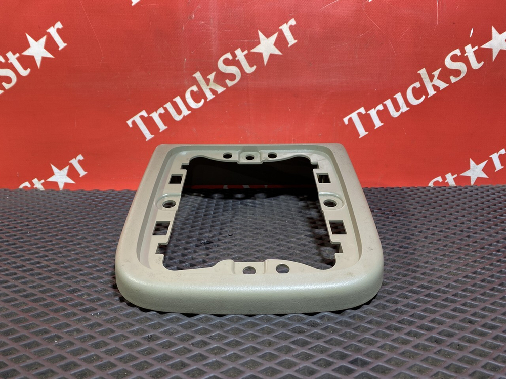 Накладка кулисы КПП