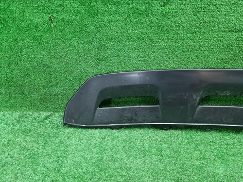 Накладка переднего бампера Audi Q8 (18-23) S-line