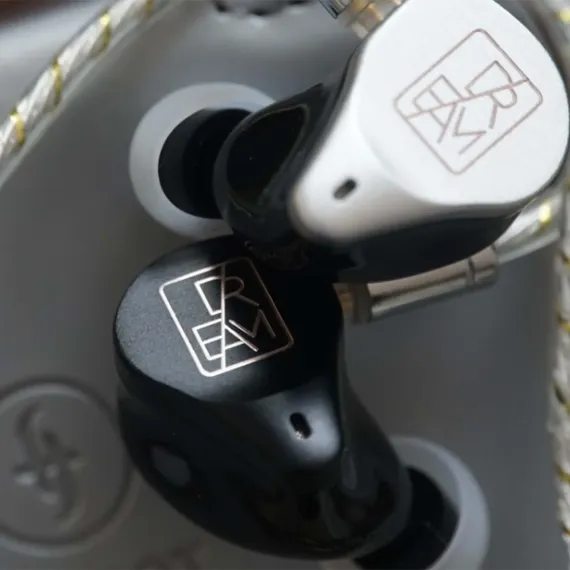 SIMGOT EM10 Black/Silver