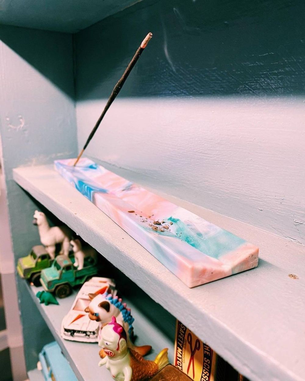 Подставка НГ для благовоний