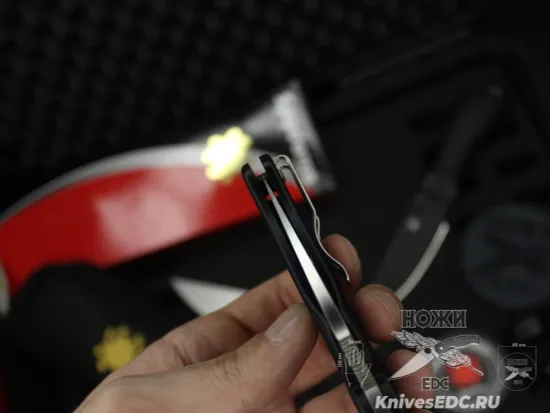 Нож складной Spyderco Para 3 C223PBK c клинком из стали CTS-BD1N, рукоять FRN