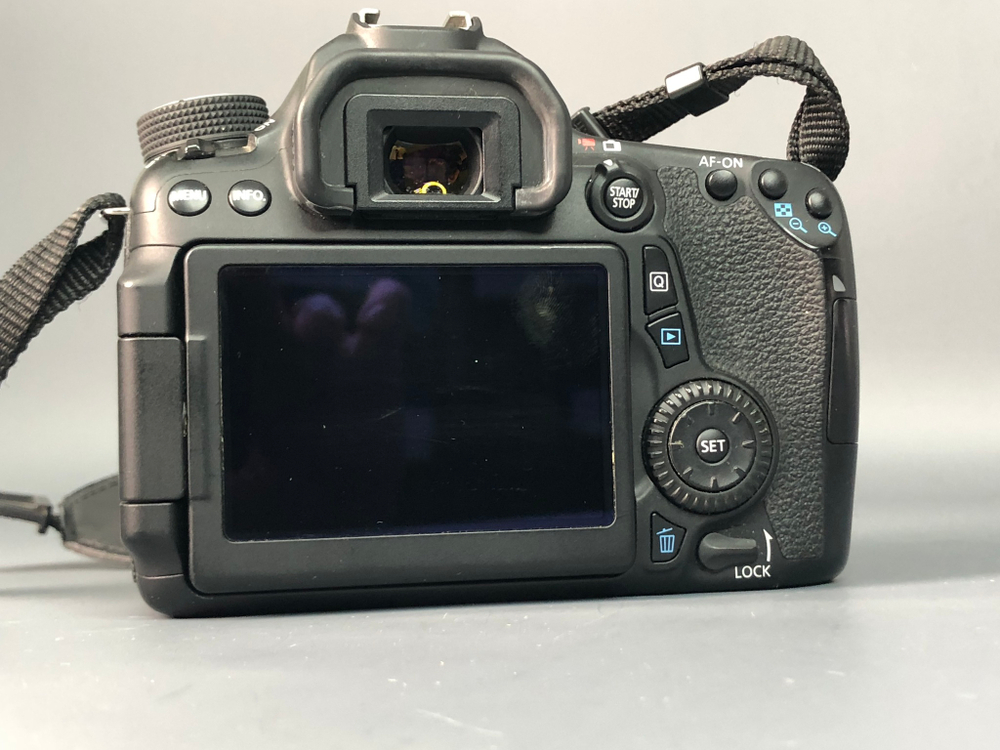 Canon EOS 70D 60.350 кадров