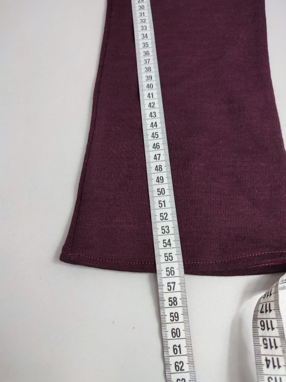 Штаны красивого цвета шерстяные на 8-9 лет, новые