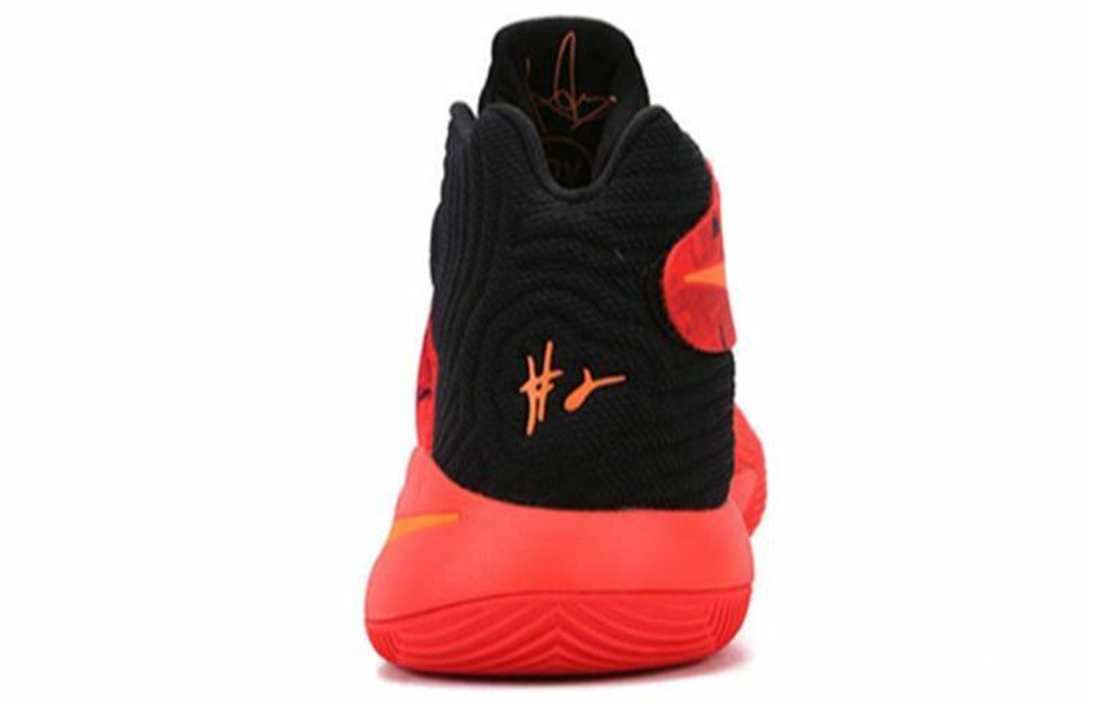Кроссовки Nike Kyrie 2