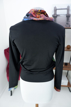 Джемпер LuSsotico яркий 46 размер