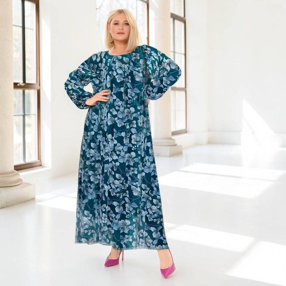 Шифоновое платье Бетти, цветы на изумрудном