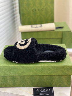 Gucci Wool Slide Sandal