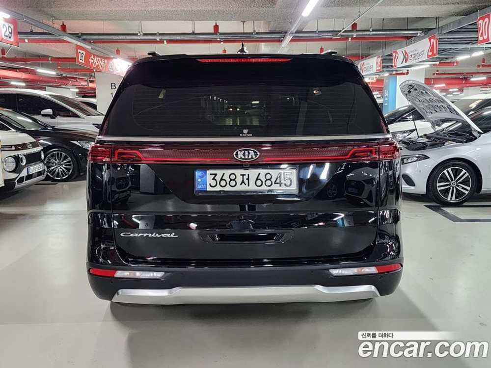 Kia Carnival (Sedona) 4 Generation 9-и местный Signatures (04.2021)