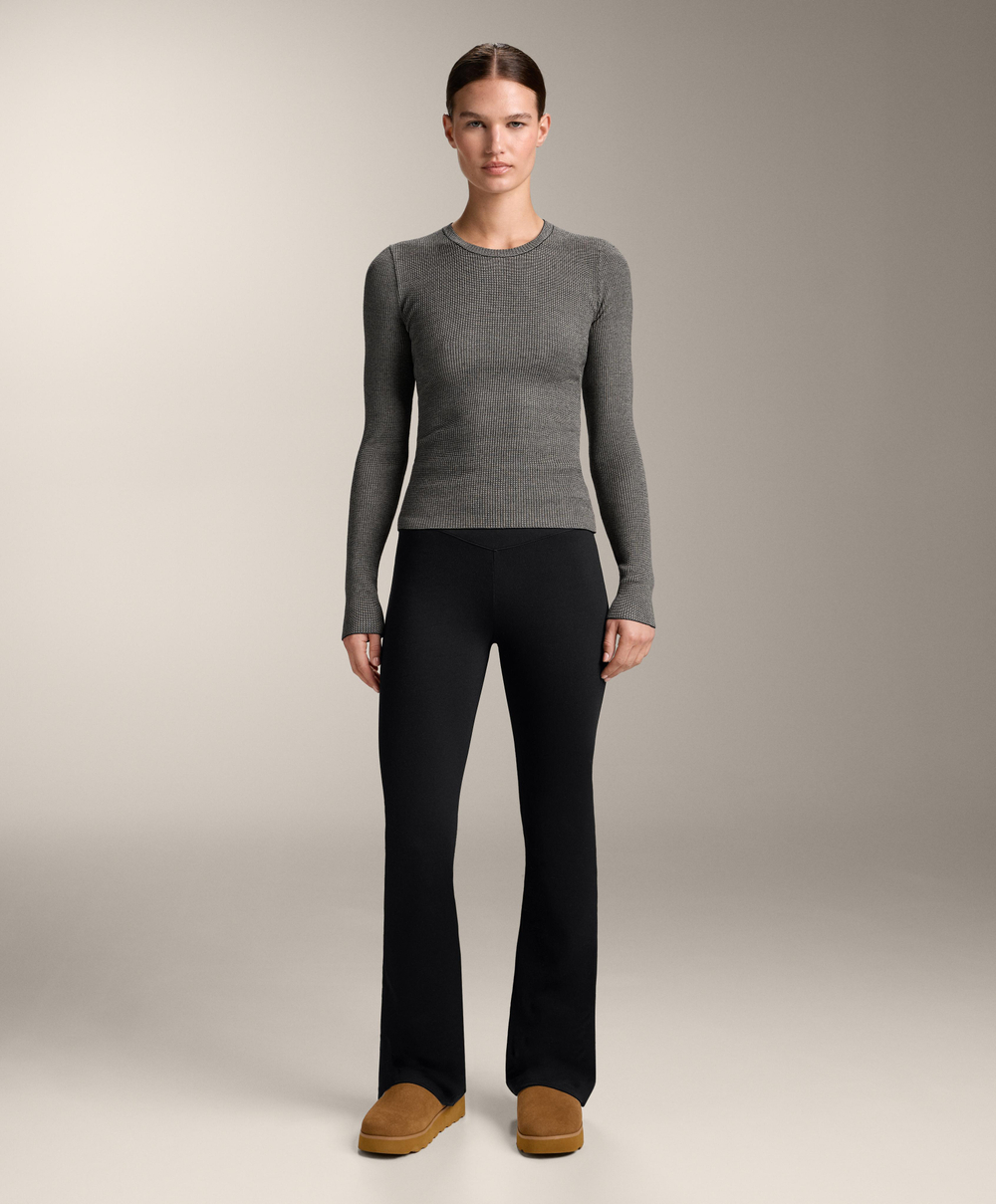 Oysho Футболка Base layer из трикотажа с рельефным узором, черный