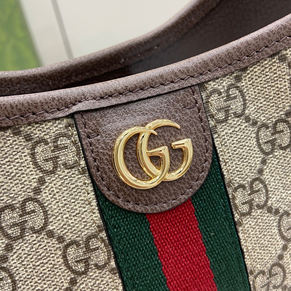 Gucci Ophidia GG Small Shoulder Bag 23 cm