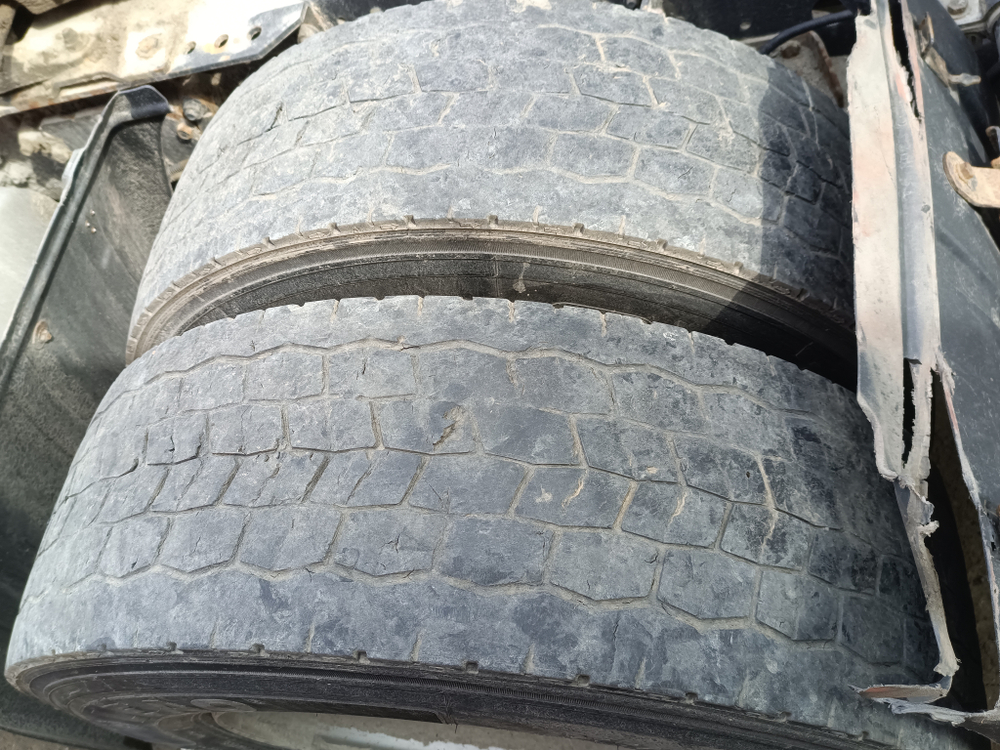 КамАЗ 5490 4x2 Седельный тягач 5490-892-DС (Дизель/Газ, 12,0 л, 401 л.с., МТ)