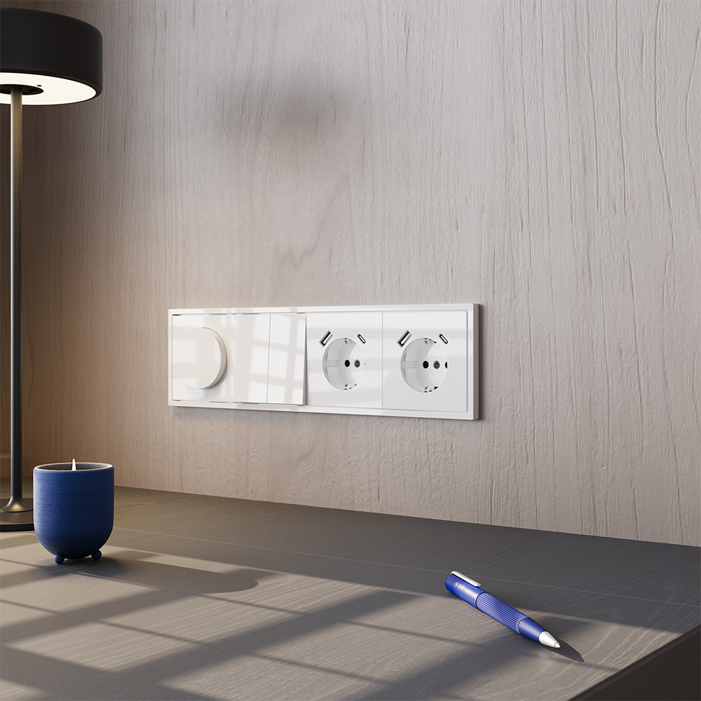 Розетка встраиваемая с заземлением и защитными шторками, 16А, с USB, A+A, (белый глянцевый) Voltum S70 VLS040401