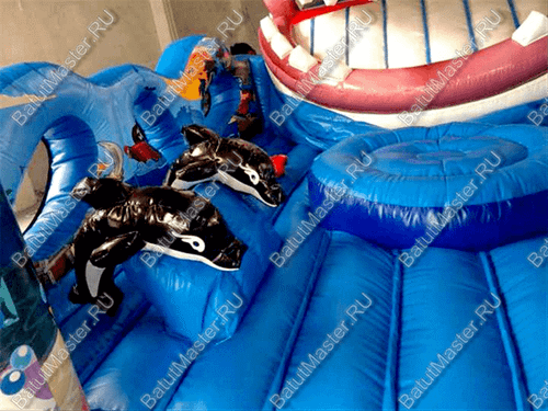 Коммерческий надувной батут "Акула-робот"