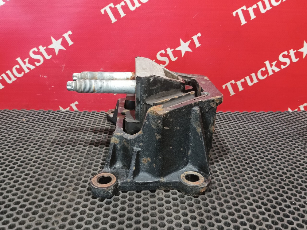 Подушка двигателя задняя 2022г.