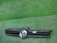Решетка радиатора VW Golf 7 (2012-2017)