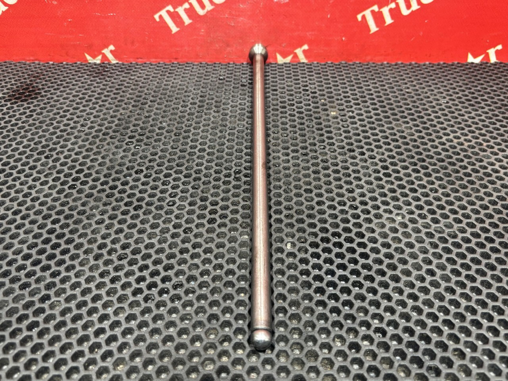 Штанга толкателя впускного клапана 2019г.