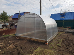 Каркас теплицы "Удачная" Оцинкованная Эконом 20*20мм шаг дуг 0.67м, Ширина 3м, высота 2,1м, длина 6м.