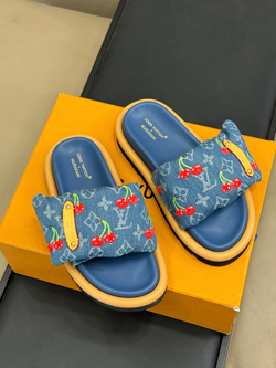 Louis Vuitton Pool Pillow Flat Comfort Mule (4 colors)