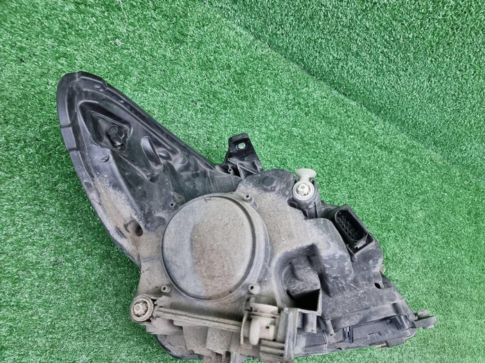 Фара левая Mercedes V w447 (2014-н.в.) LED