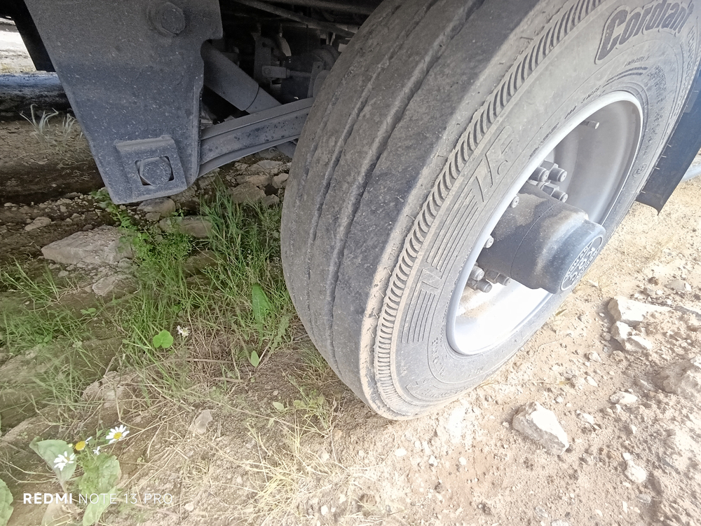 СПЕЦМАШ 8490* Прицеп шторный 8490Т1