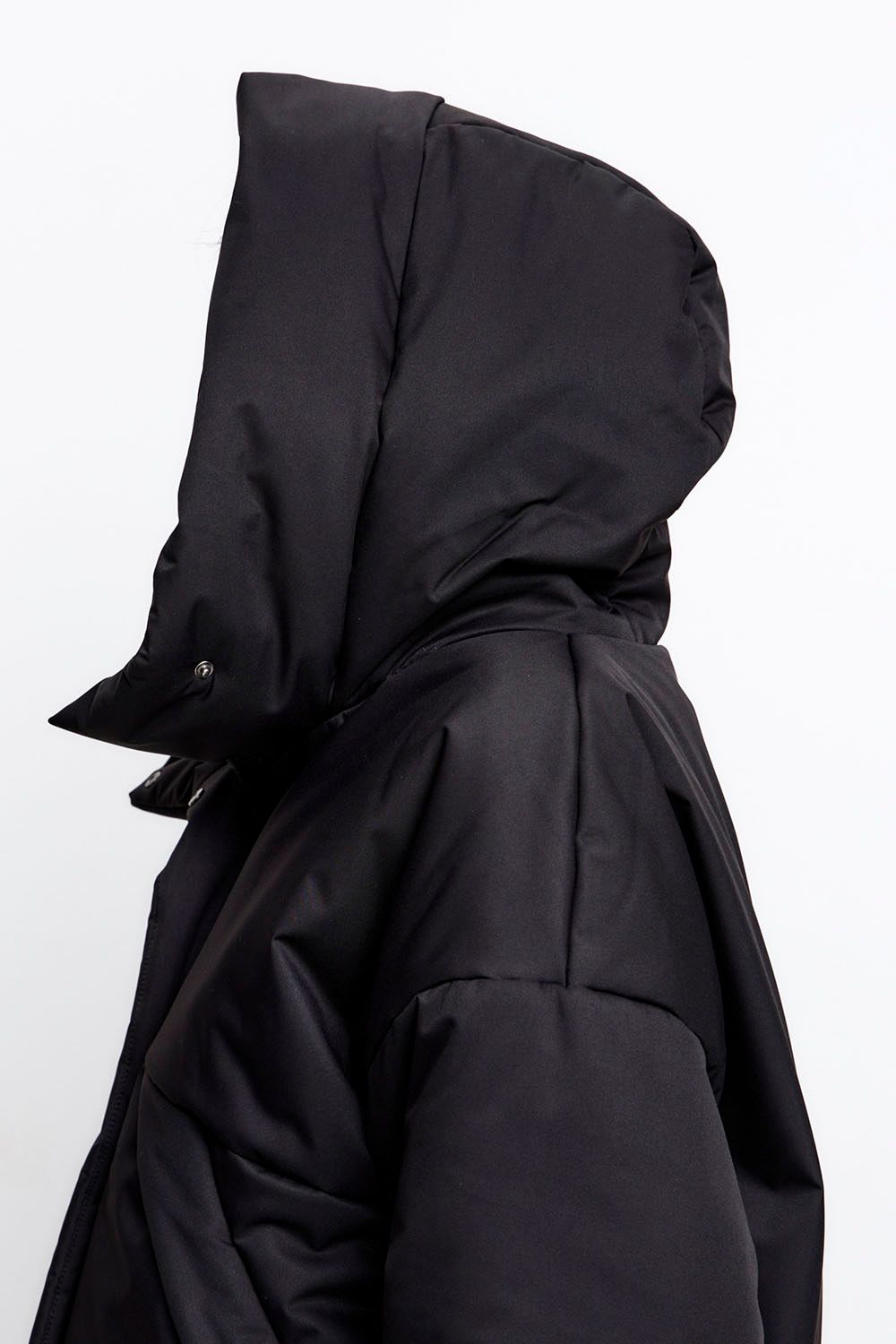 Куртка зимняя на утеплителе Isosoft черного цвета