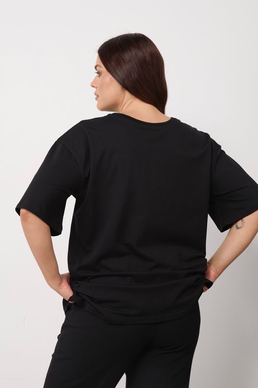 Футболка прямого кроя, черный