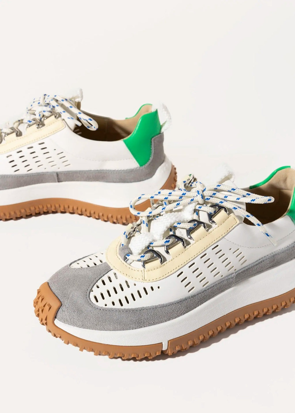 Кроссовки женские 4CCCCEES Kapok Linto