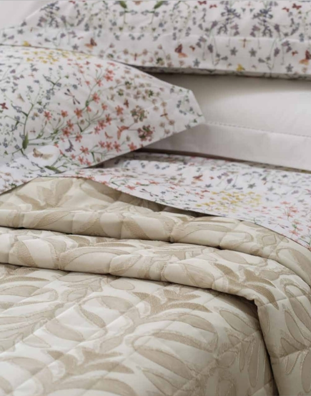 Покрывало 270х270 Dondi Majestic сливочное