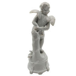 Фарфоровая статуэтка «Пленённый Амур». Ginori, Capodimonte, Италия, 1930-е гг.