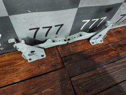 Петли капота комплект Changan Hunter Plus 23-нв Б/У Оригинал 8407110BU01