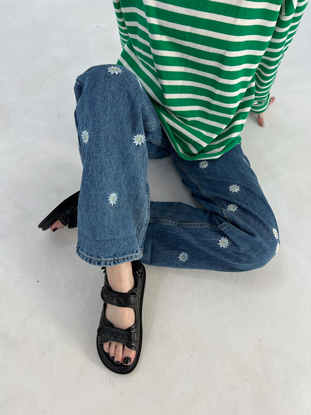 Сандалии в стиле "chanel"черного цвета