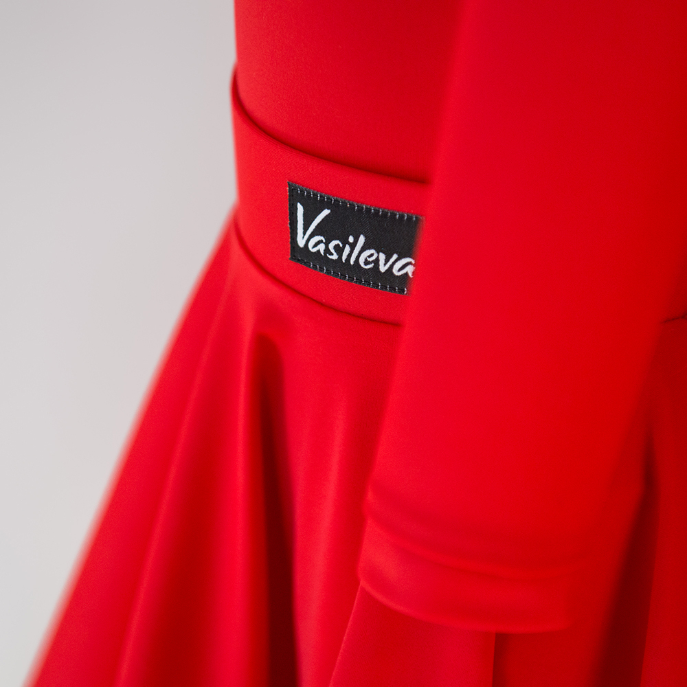 красное платье для танцев