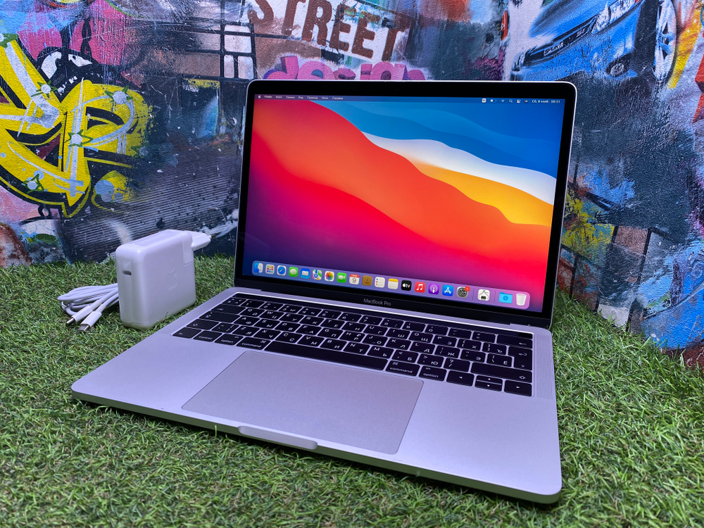 MacBook Pro 13 i5/16GB/SSD1TB/Retina A1706 2017