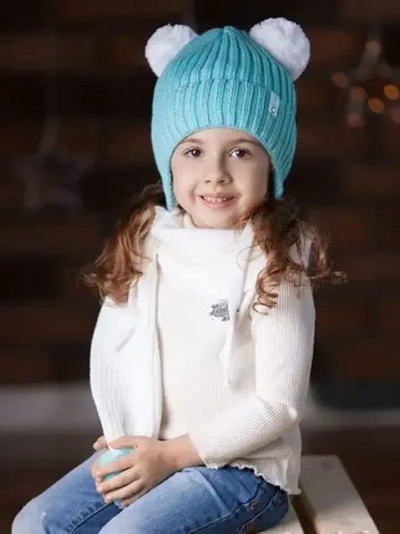 Шапка для девочки осенняя и шарф с ушками