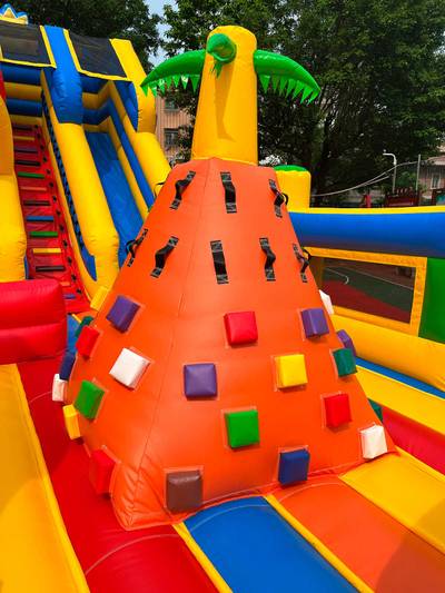 Коммерческий надувной батут «Тропикана макси 2», 15*8*6 м