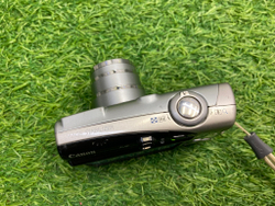Canon Digital IXUS 800 IS