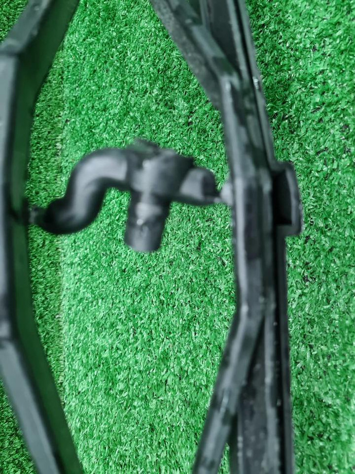 Решетка переднего бампера Chevrolet Camaro 6 15-18