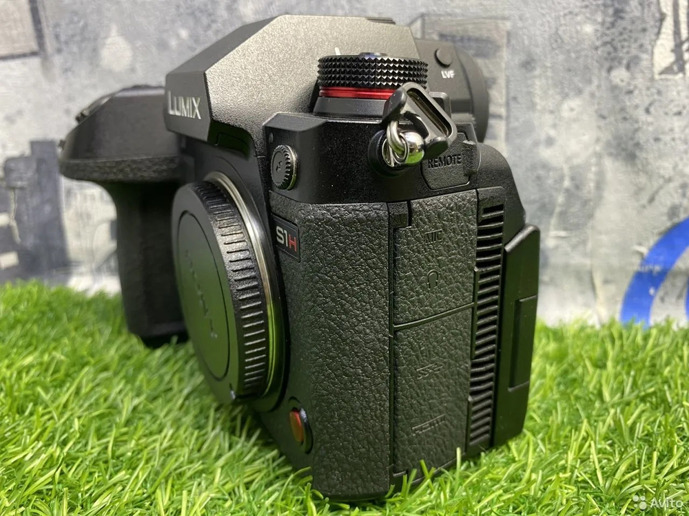 Panasonic Lumix S1H