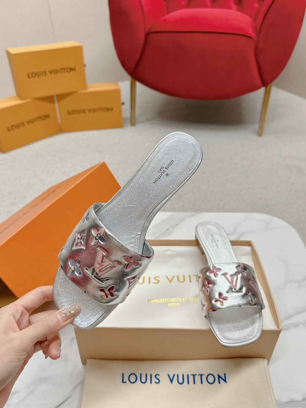 Louis Vuitton Slide