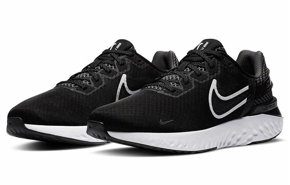 Кроссовки Nike Legend React 3